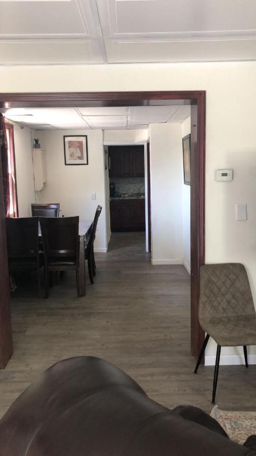 Cozzy Room With Private Entrance And Drive Way Nova Iorque Exterior foto
